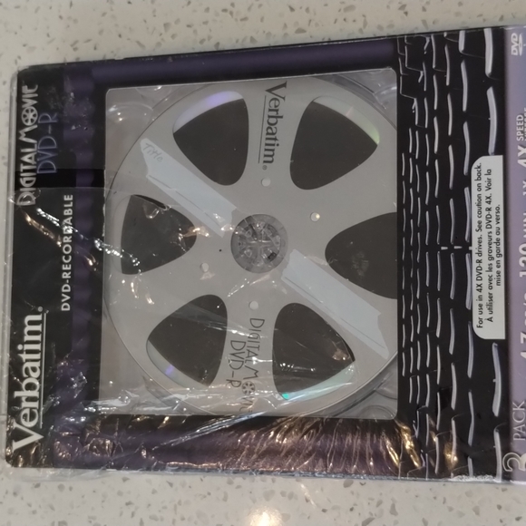 Verbatim Digital Movie DVD-R 3 Pack - 4.7GB/120 min 1x-4x Speed - Picture 5 of 6